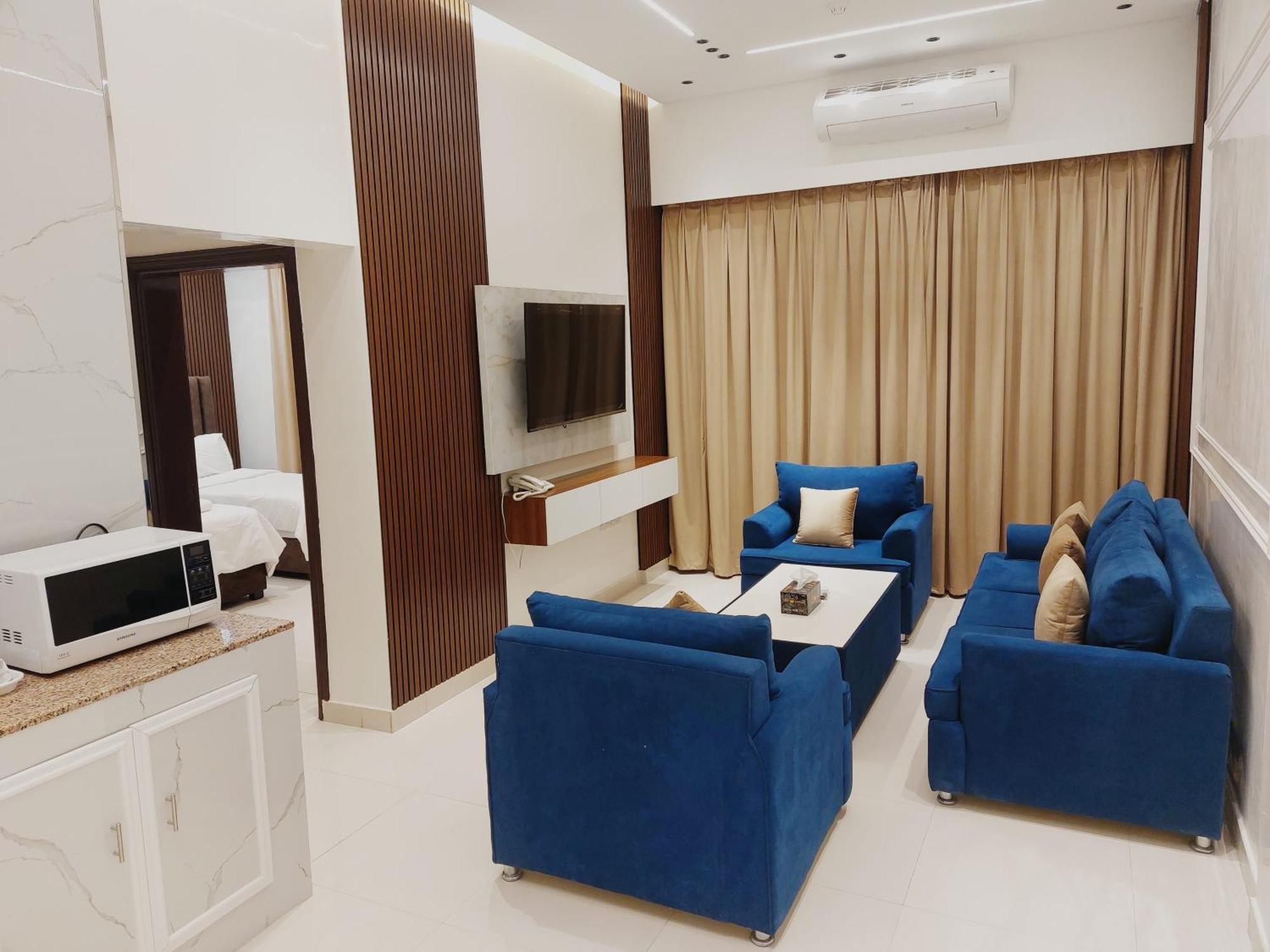 Mabahj Garnatha Hotel Apartments Sohar Exterior foto