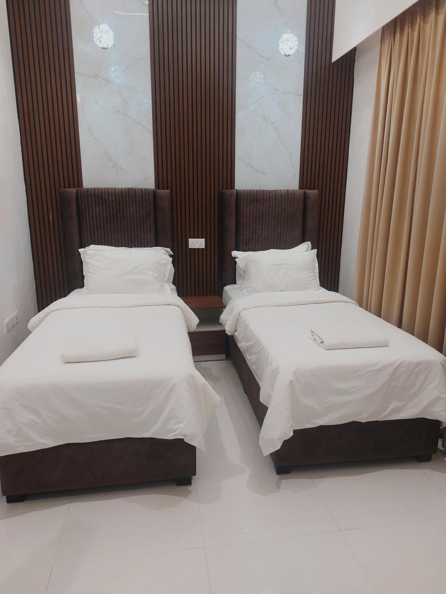 Mabahj Garnatha Hotel Apartments Sohar Exterior foto