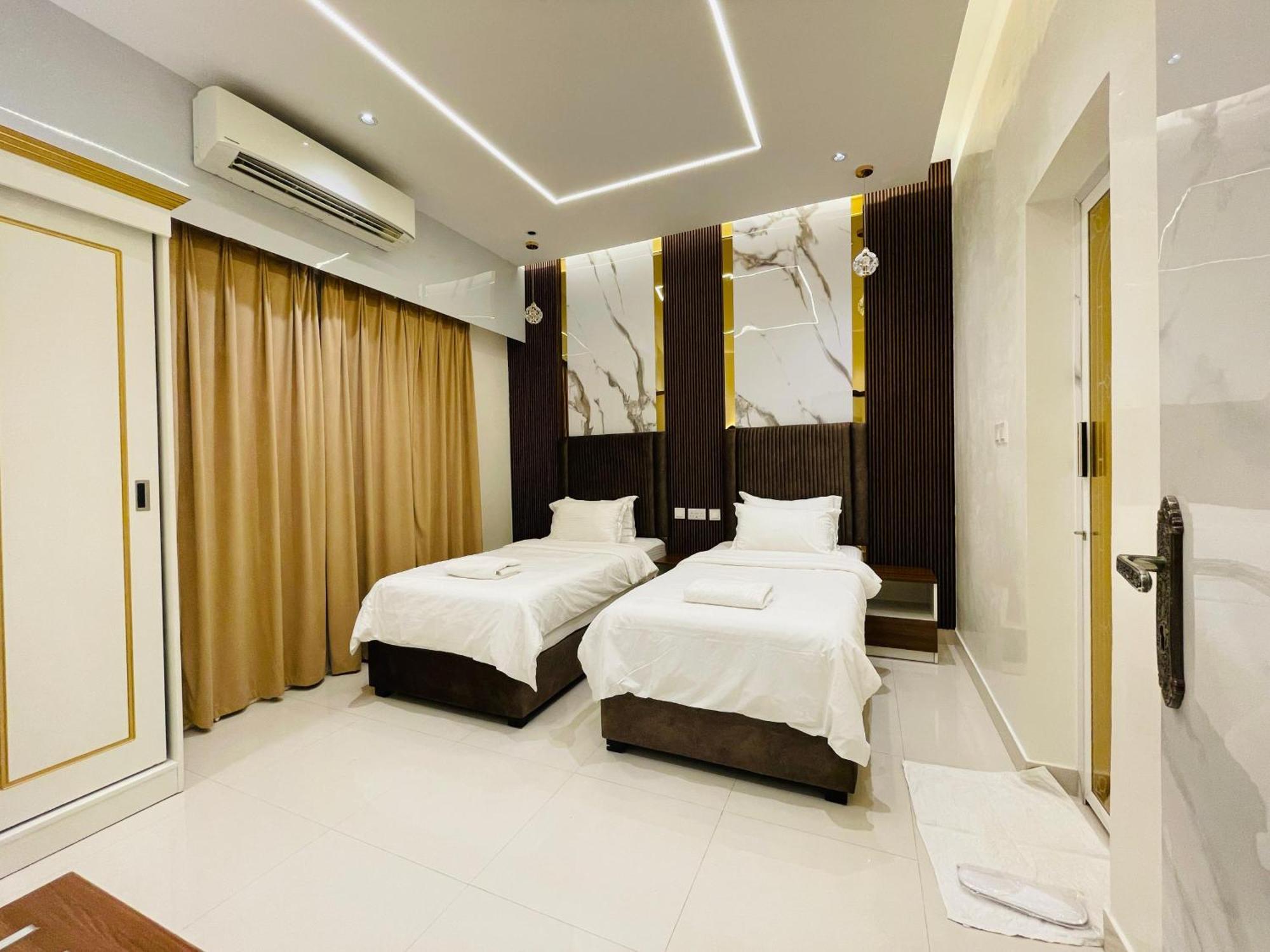 Mabahj Garnatha Hotel Apartments Sohar Exterior foto