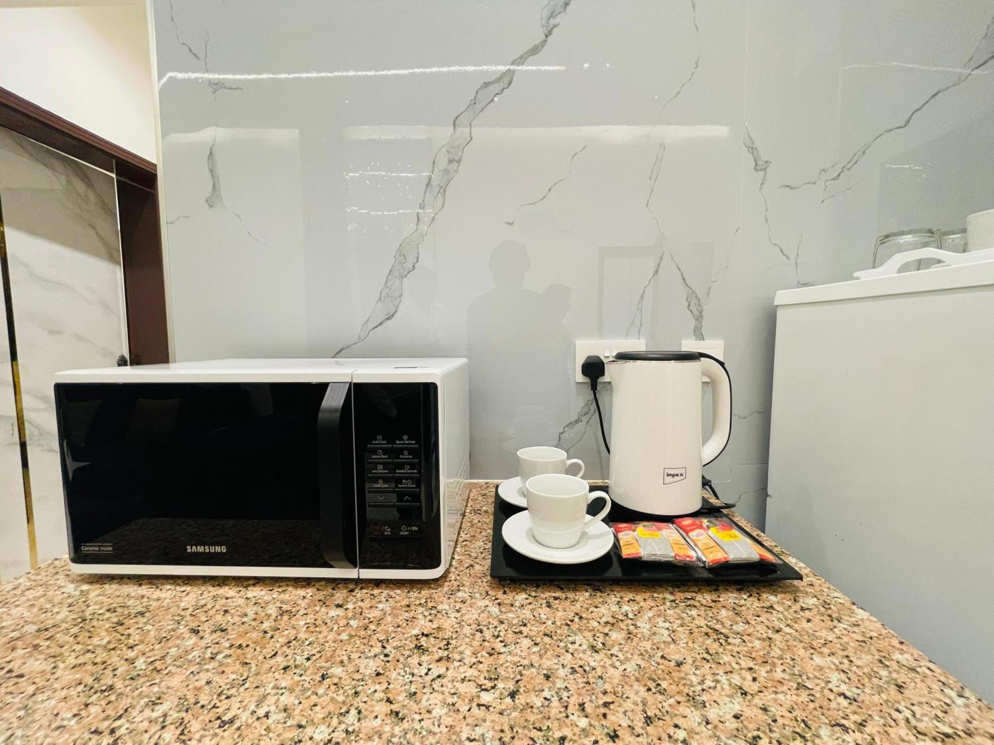 Mabahj Garnatha Hotel Apartments Sohar Exterior foto